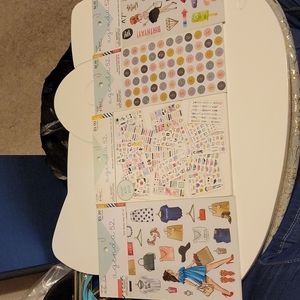 The Paper Studio - Agenda 52 - Sticker Books